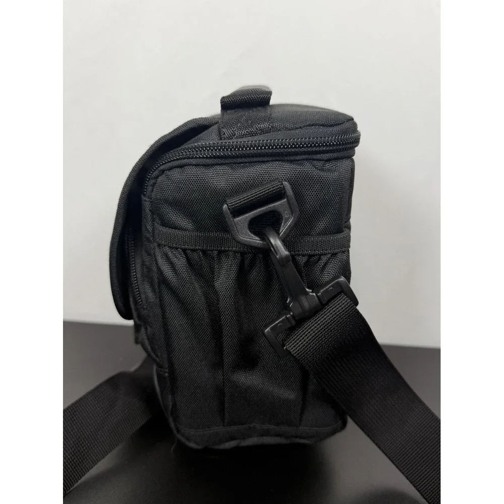 Lowepro Adventura SH 120 II Camera Shoulder Bag Black Padded Compartment